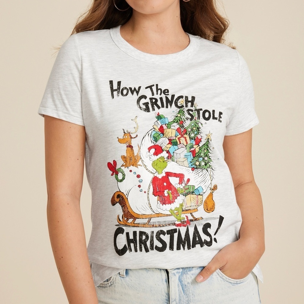 Maurices How The Grinch Stole Christmas Graphic Tee Light Gray Xlarge Women’s